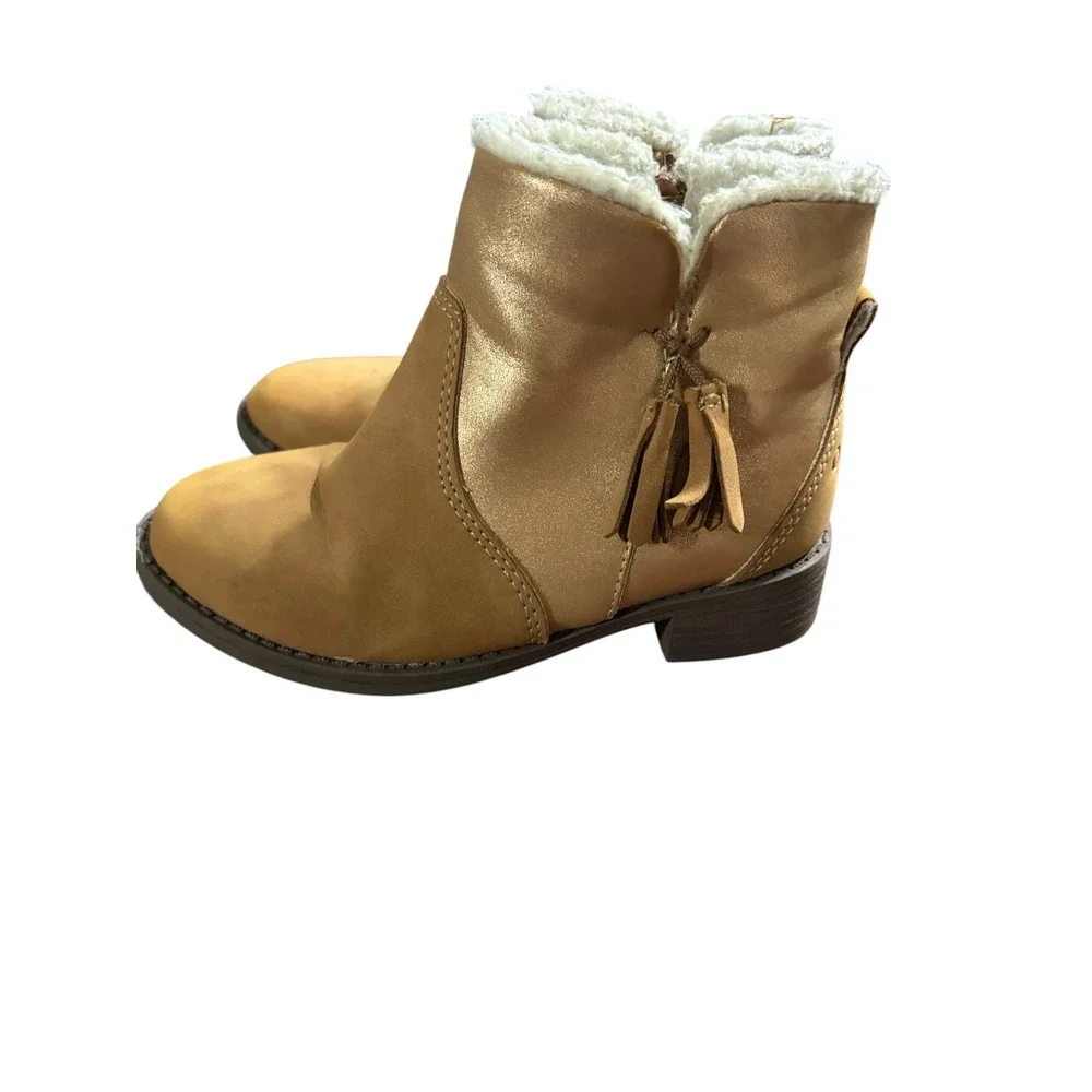 OshKosh B'gosh Alena Tan Gold Metallic Faux Fur Tassel Ankle Boots Kids 9M
